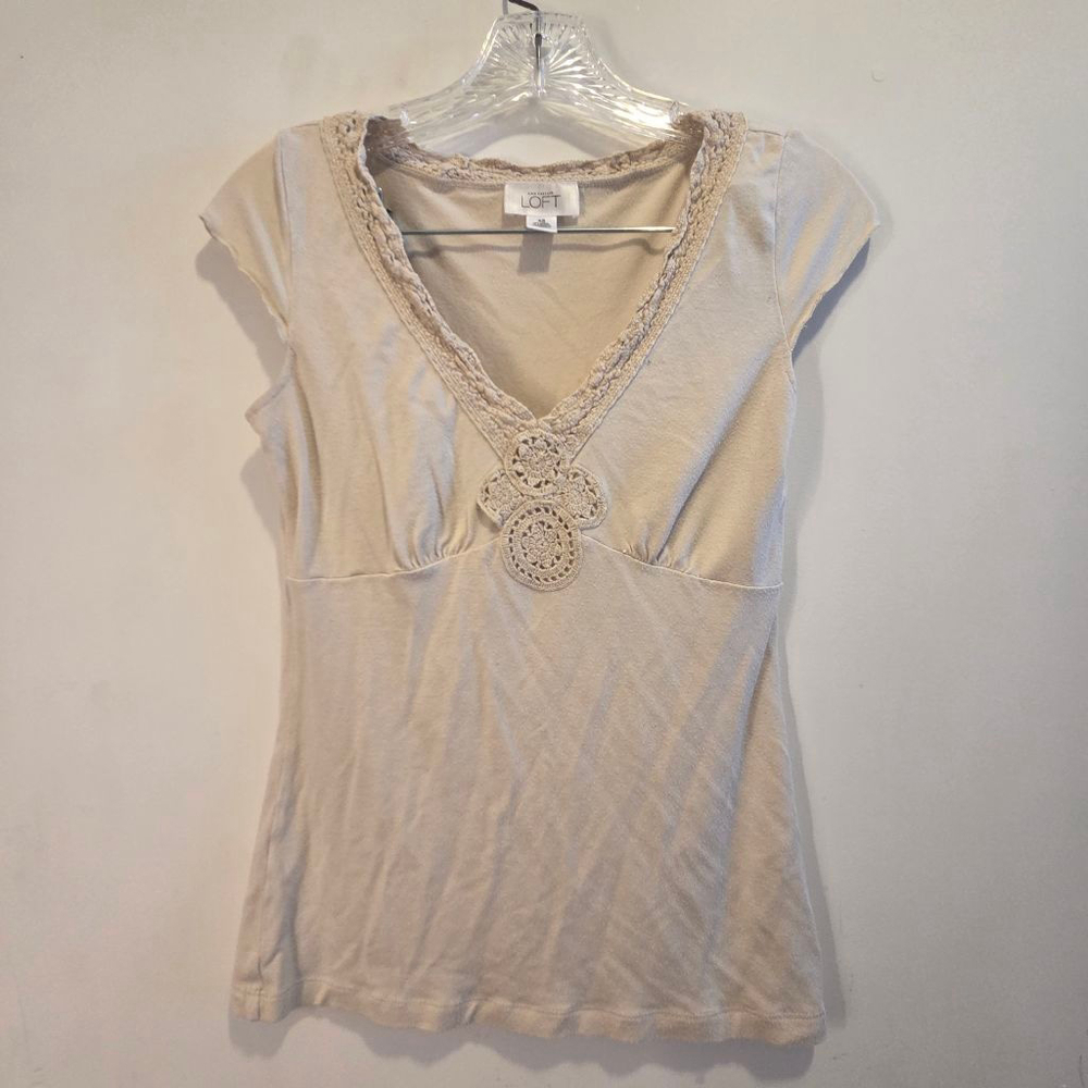 Women's Ann Taylor LOFT Ivory Short Sleeve Tee XS Spring Crochet Design